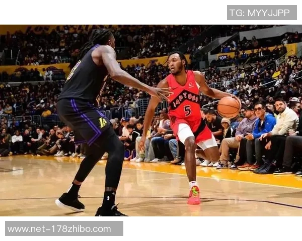 伊曼纽尔奎克利的崛起之路与篮球生涯的精彩瞬间